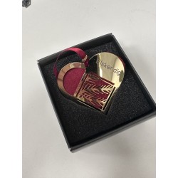 H.C. Andersen julehjerte med grangren mini 5,5 cm " FÆRDIG GRAVEREDE FARMOR "