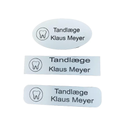 Navneskilt til tøj hvid med...