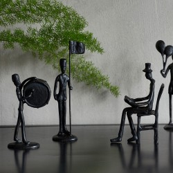 Speedtsberg - Figur garder i metal