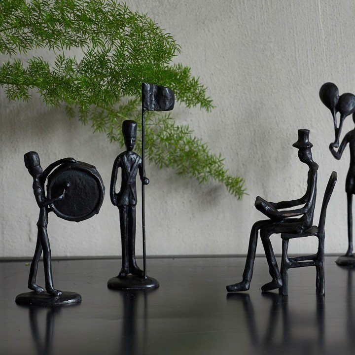 Speedtsberg - Figur garder i metal