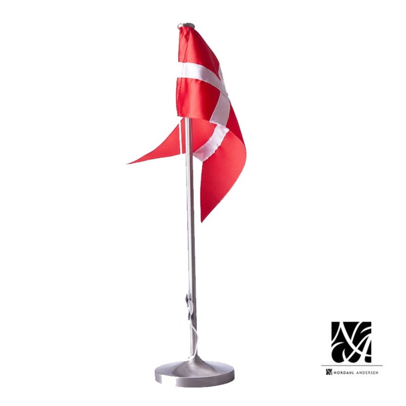 Billede af Nordahl Andersen Bordflag Buet fod 38,5 cm fortinnet