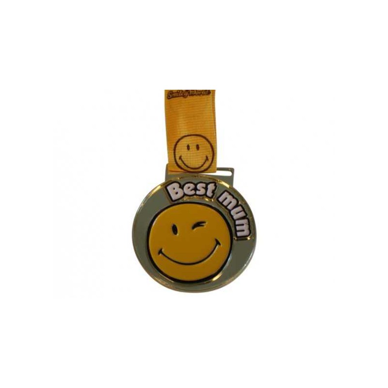 Se "Best mum" smiley medalje 50 mm Guld hos Dahls Gravering