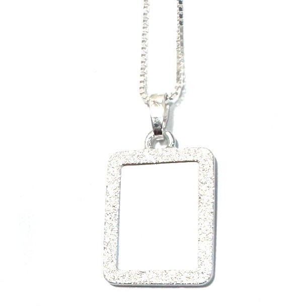 Dahl Firkantet ramme vedhæng m. diamant effekt inkl. kæde