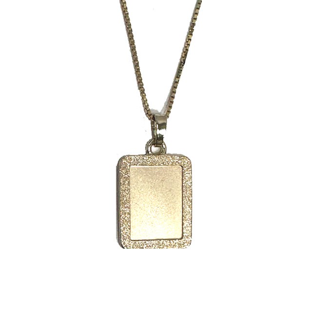 Dahl Firkantet ramme vedhæng m. diamant effekt i forgyldtinkl. kæde