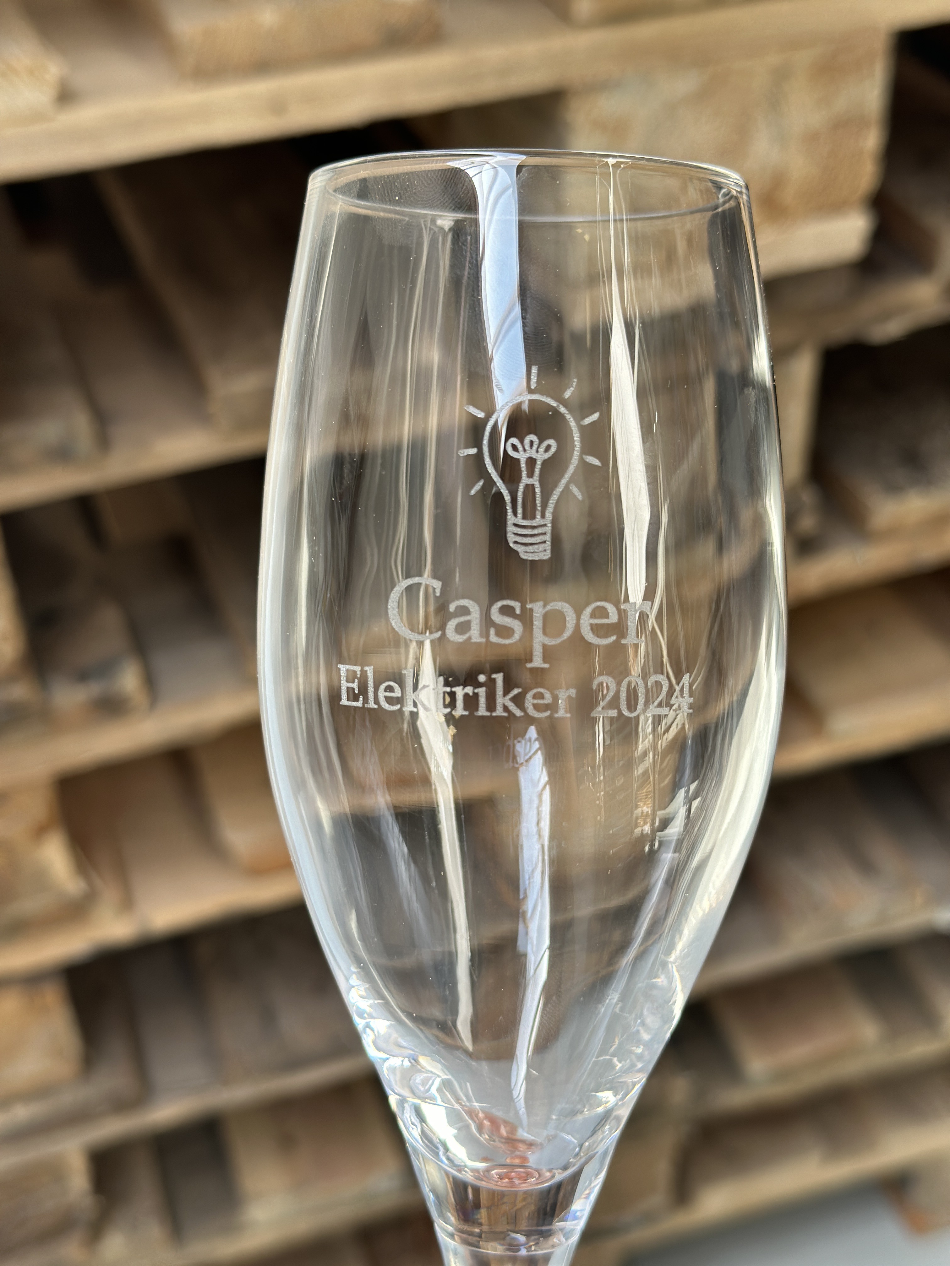 Ølglas til udlært elektriker